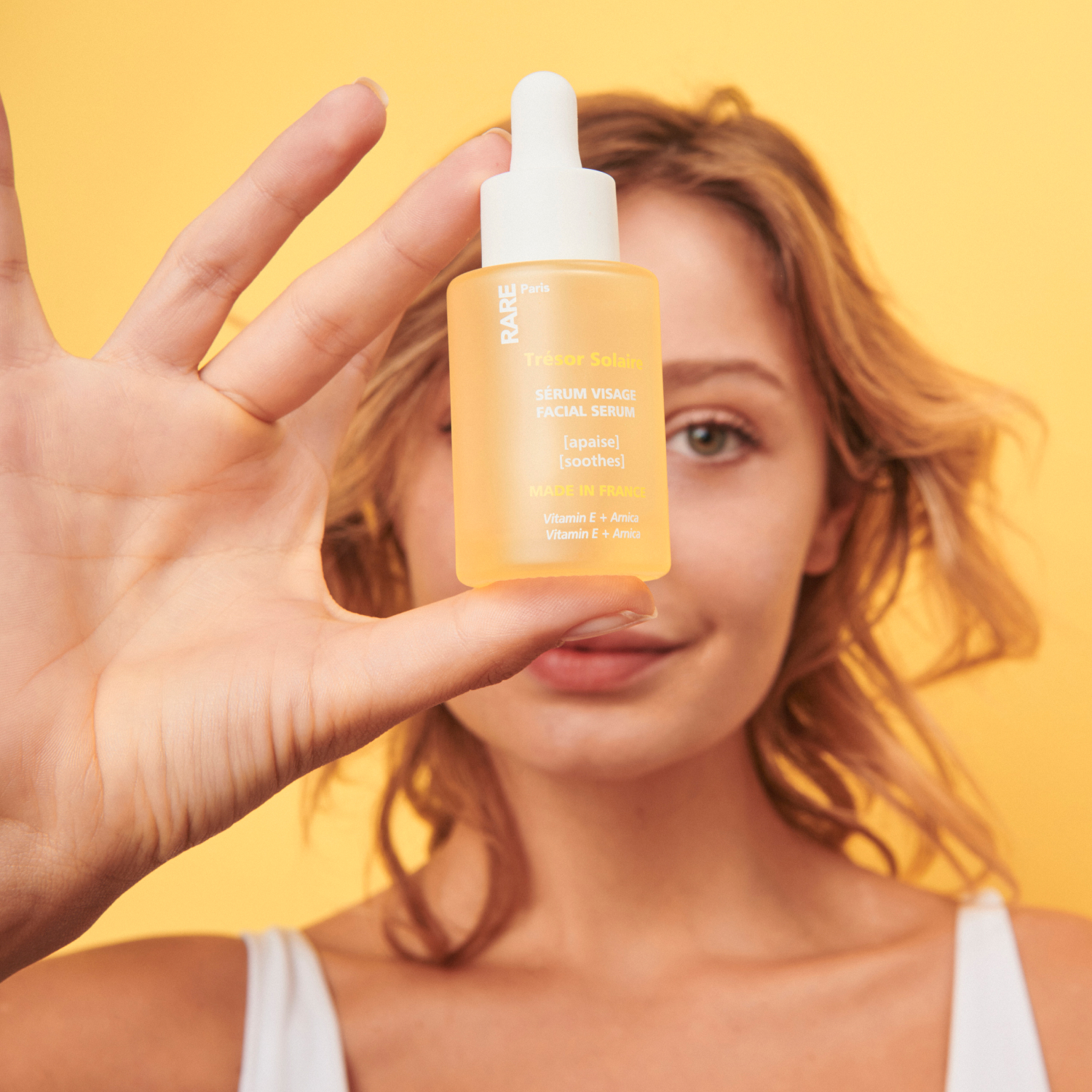 Успокаивающая сыворотка для лица Trésor Solaire RARE Paris, 30 мл